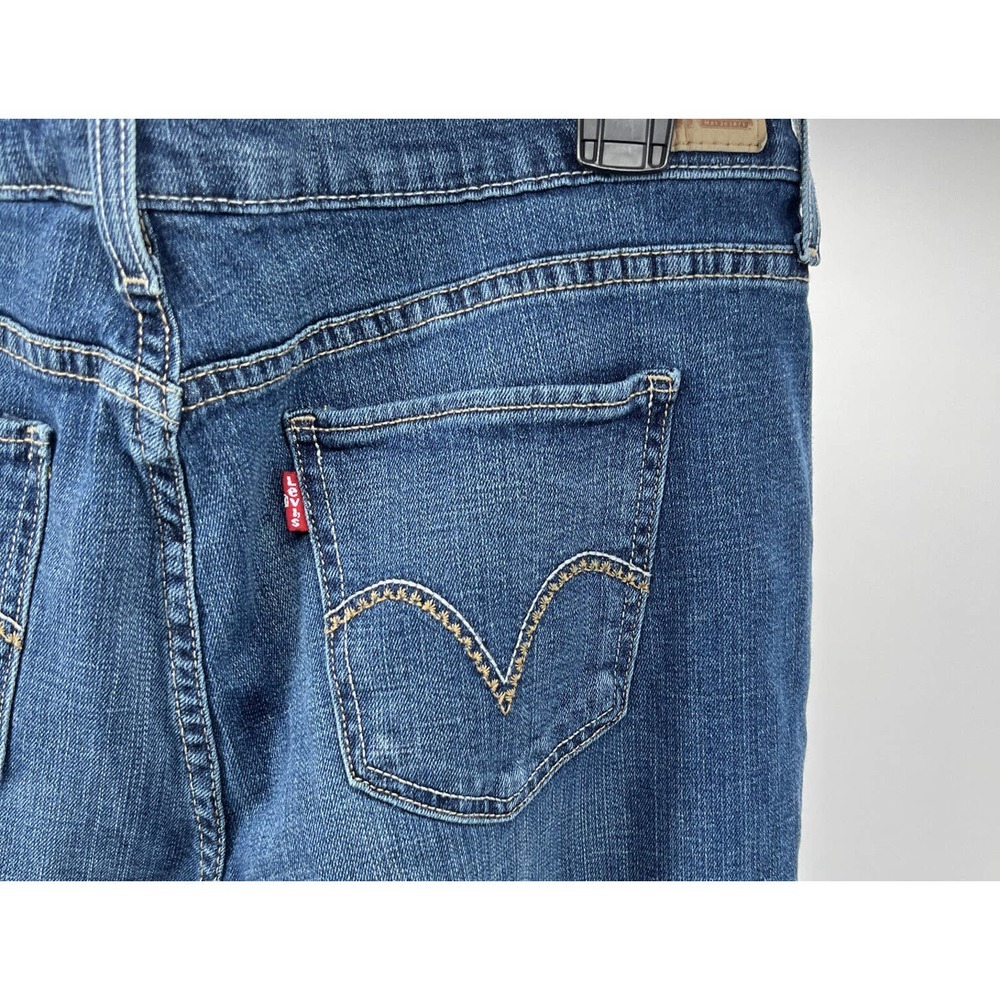 Women's Levi's 505 Straight Leg Denim Jeans Medium Wash Size 10S 30x30 - Picture 8 of 9